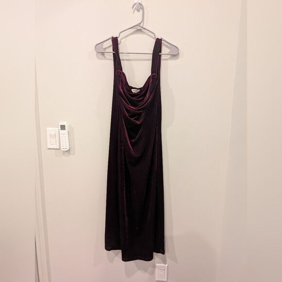 NWOT Rumored Deep Red Velvet Midi Maxi Dress Size Medium Revolve Cowl Neck Long - Picture 2 of 5